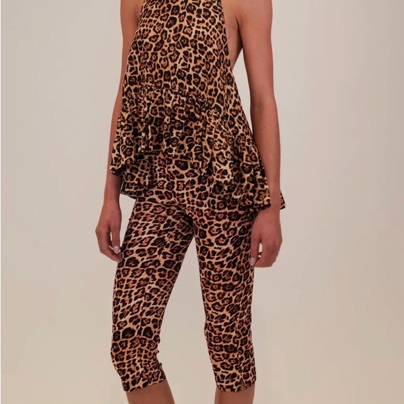 azeeza Pants - Azeeza Shreya stretch CDC Leopard Print Women's Capris